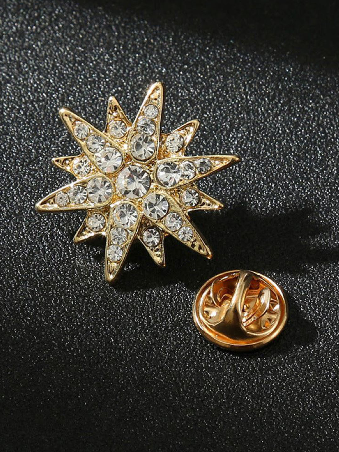 SYGA Men Artificial Stones Brooch