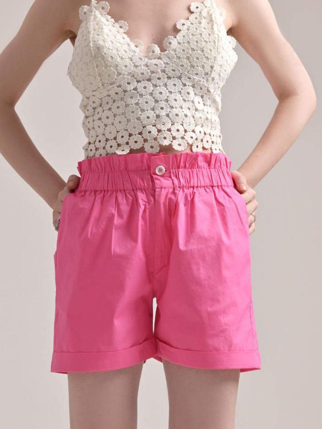 The Samoa Women Mid-Rise Shorts