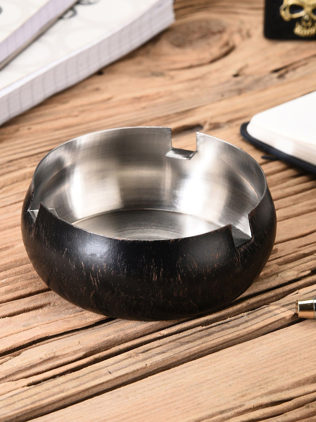 FNS Black Textured Round Stainless Steel Ash Trays