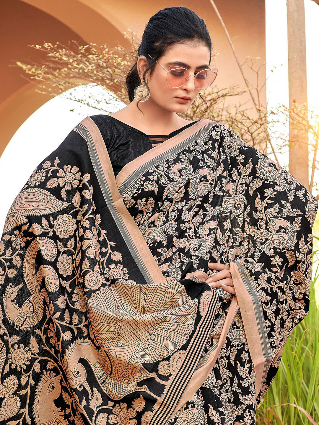 Saree mall Kalamkari Printed Bagru Sarees