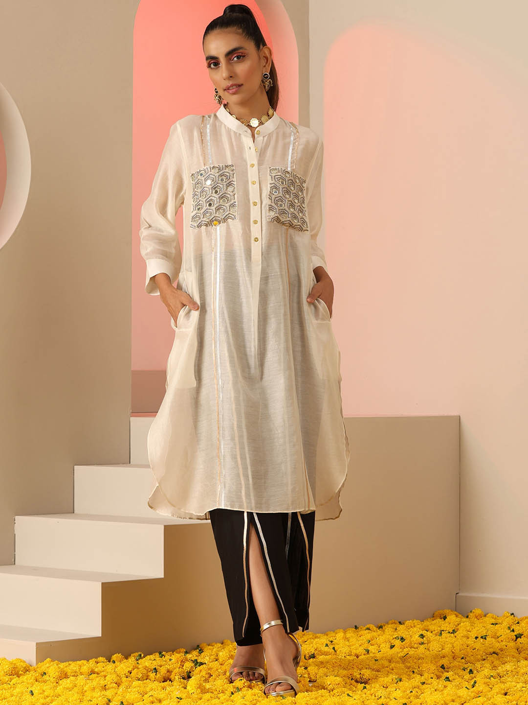 KUDI PATAKA Embroidered Regular Sequinned Chanderi Silk Kurta with Trousers