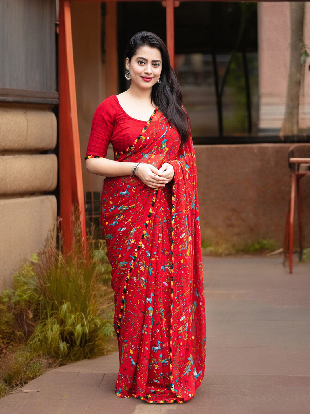 The Textile Hub Warli Print Pompom work Saree