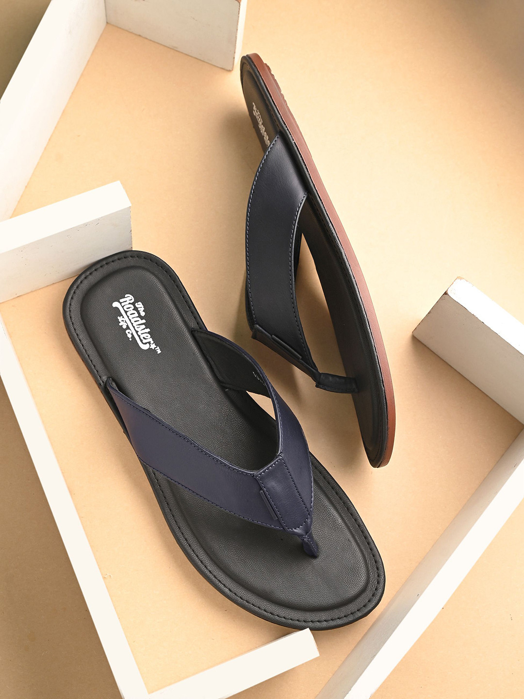 The Roadster Lifestyle Co Men Tstrap Slip On Comfort Sandals