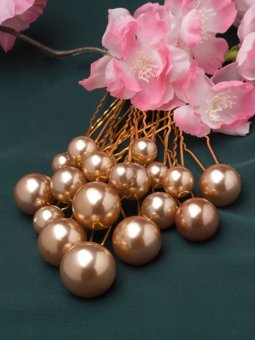 VOGUE HAIR ACCESSORIES Set of 18 Women Embellished U Pins