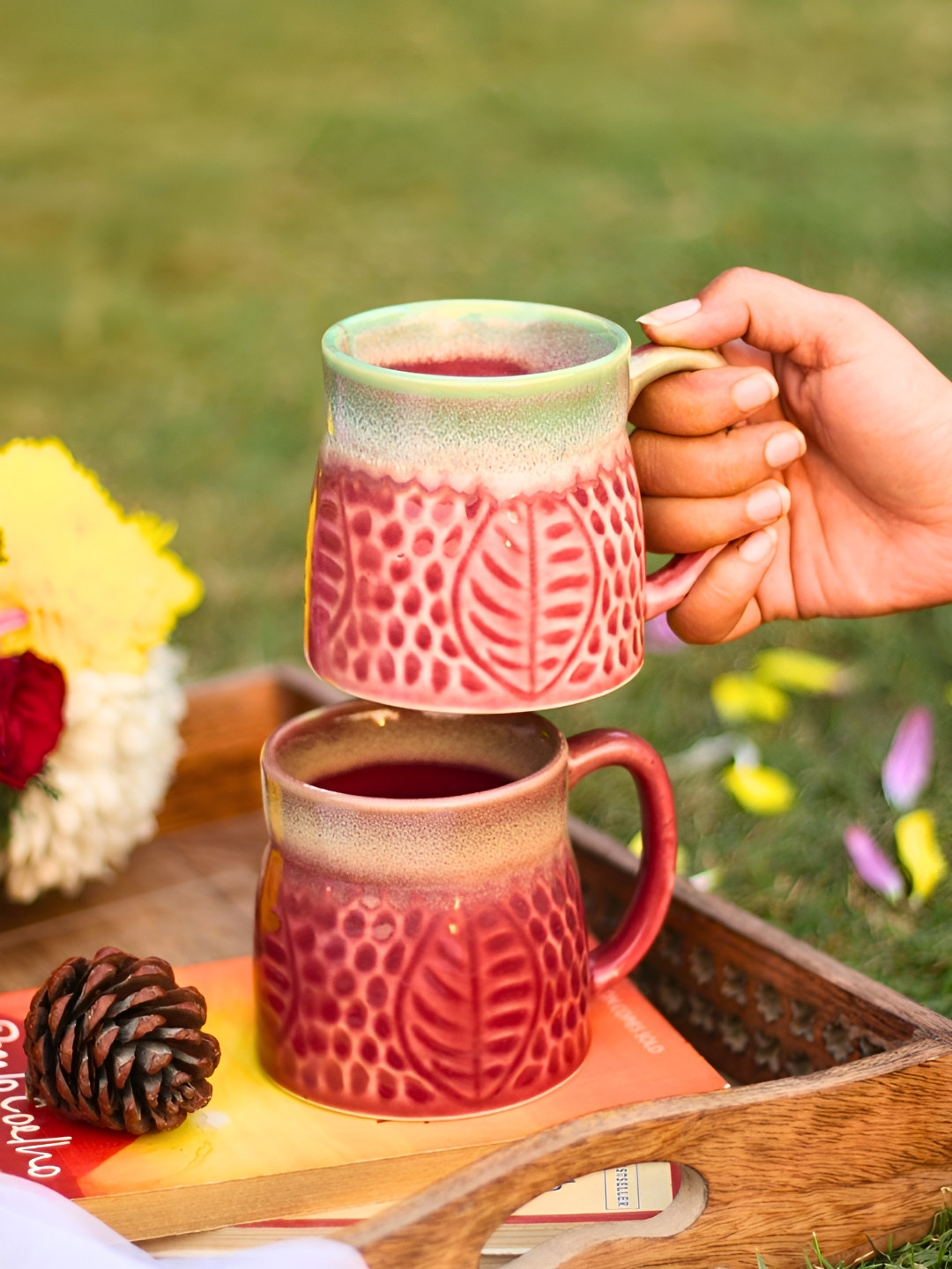 WEAVING HOMES Ring Design Red Leaf Ceramic Microwave Safe 2 Piece Mugs-250ml