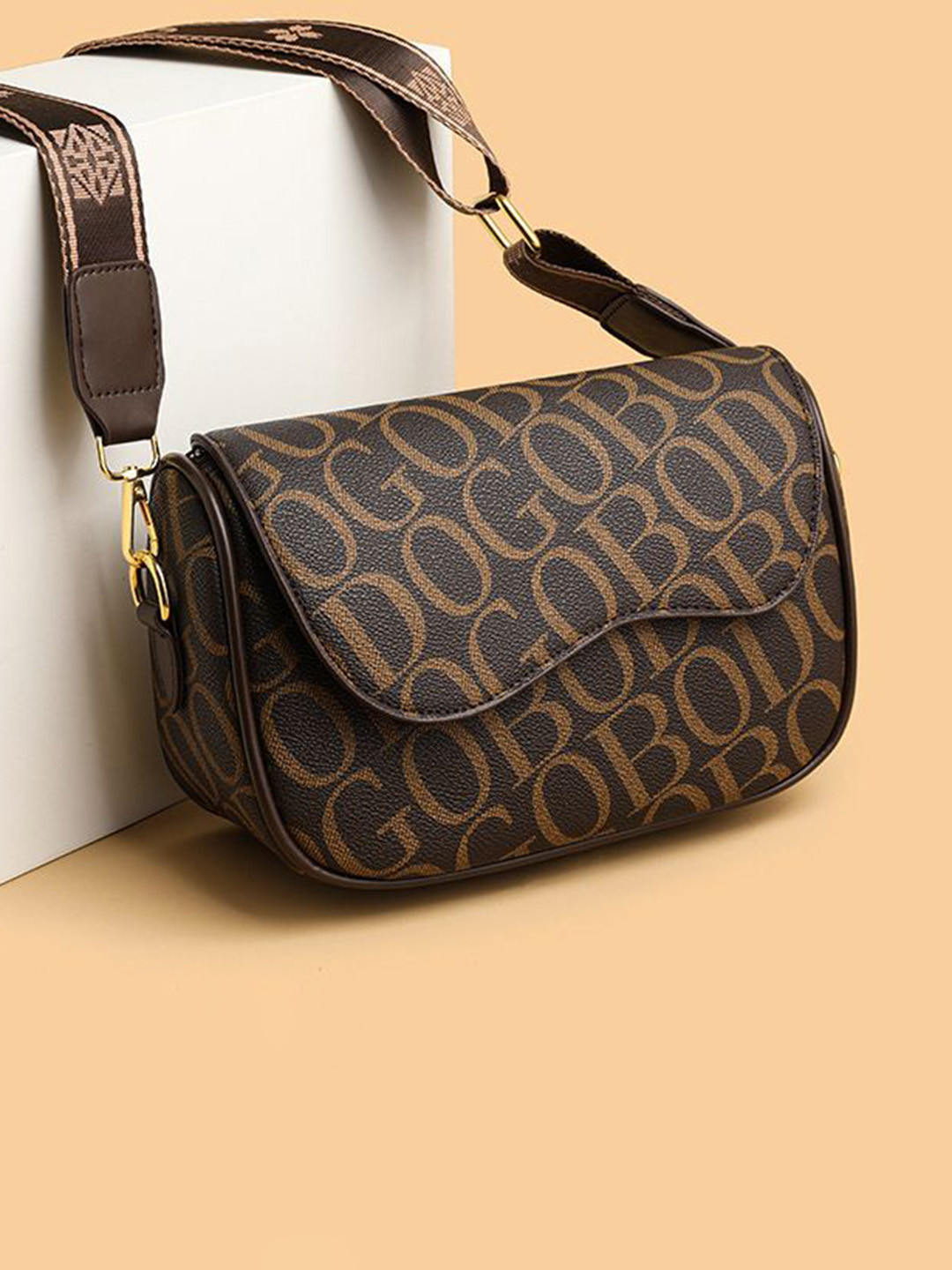 Diva Dale Women Animal Printed PU Oversized Structured Handheld Bag with Quilted