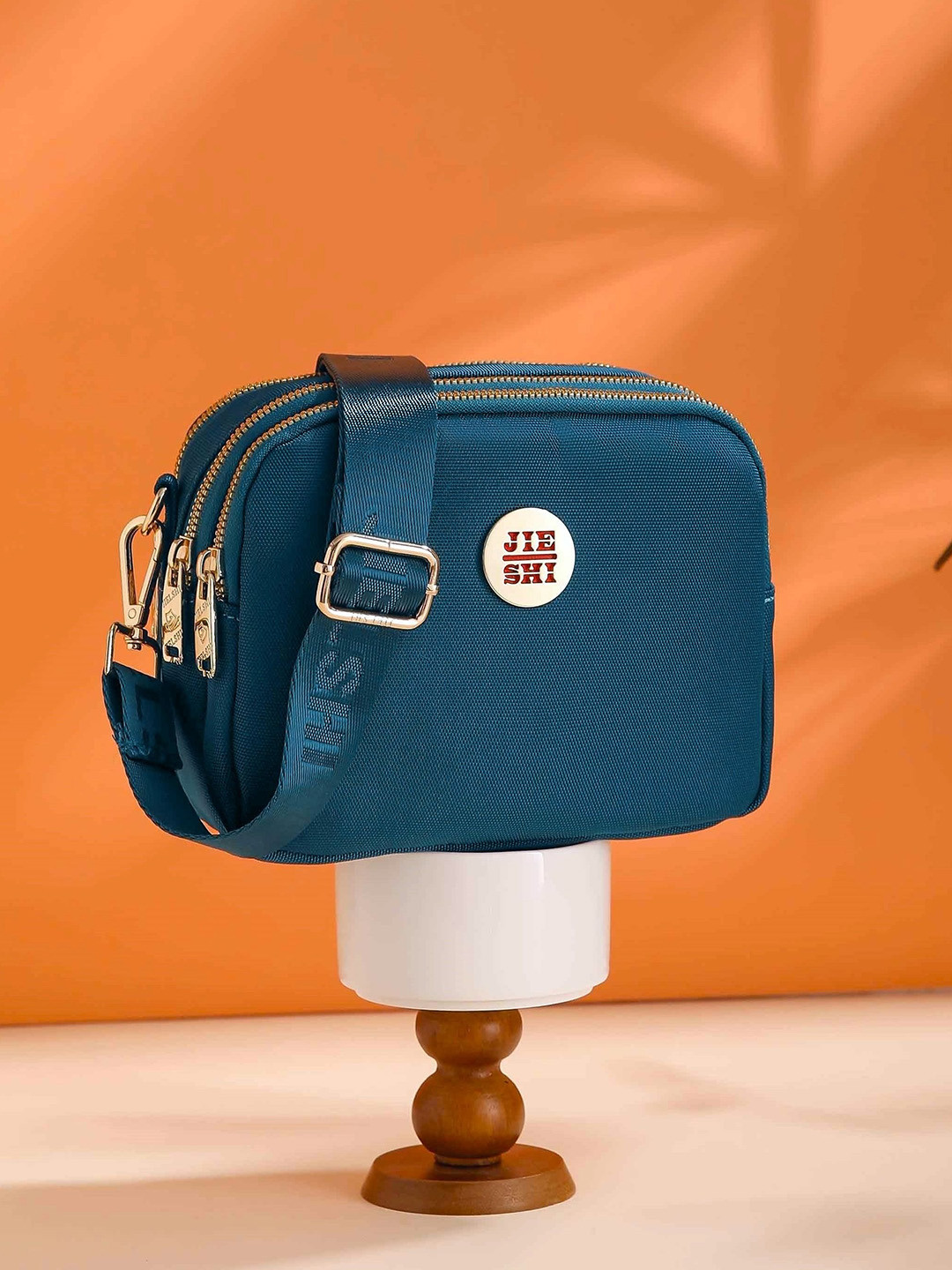 Diva Dale Women Shopper Handheld Bag