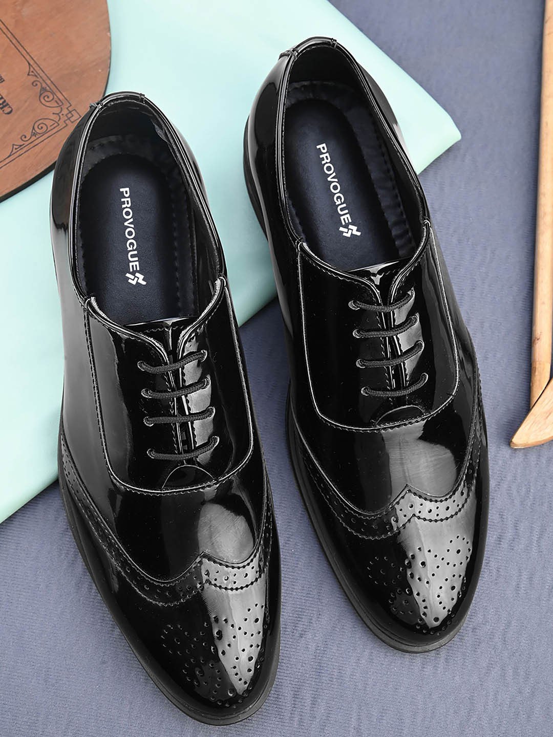 Provogue Men Regular Height Formal Brogues