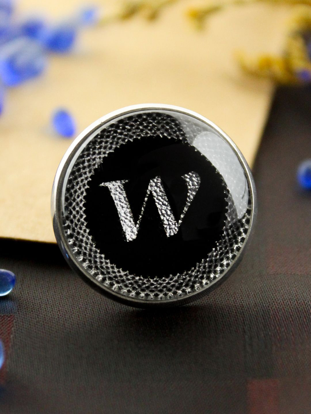 Kavove Men W Alphabet Brooch