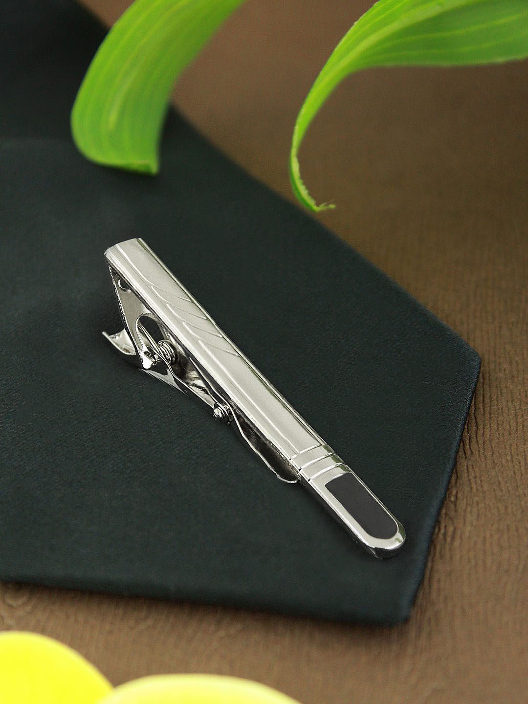 Kavove DapperFasten Minimal Tie Pin