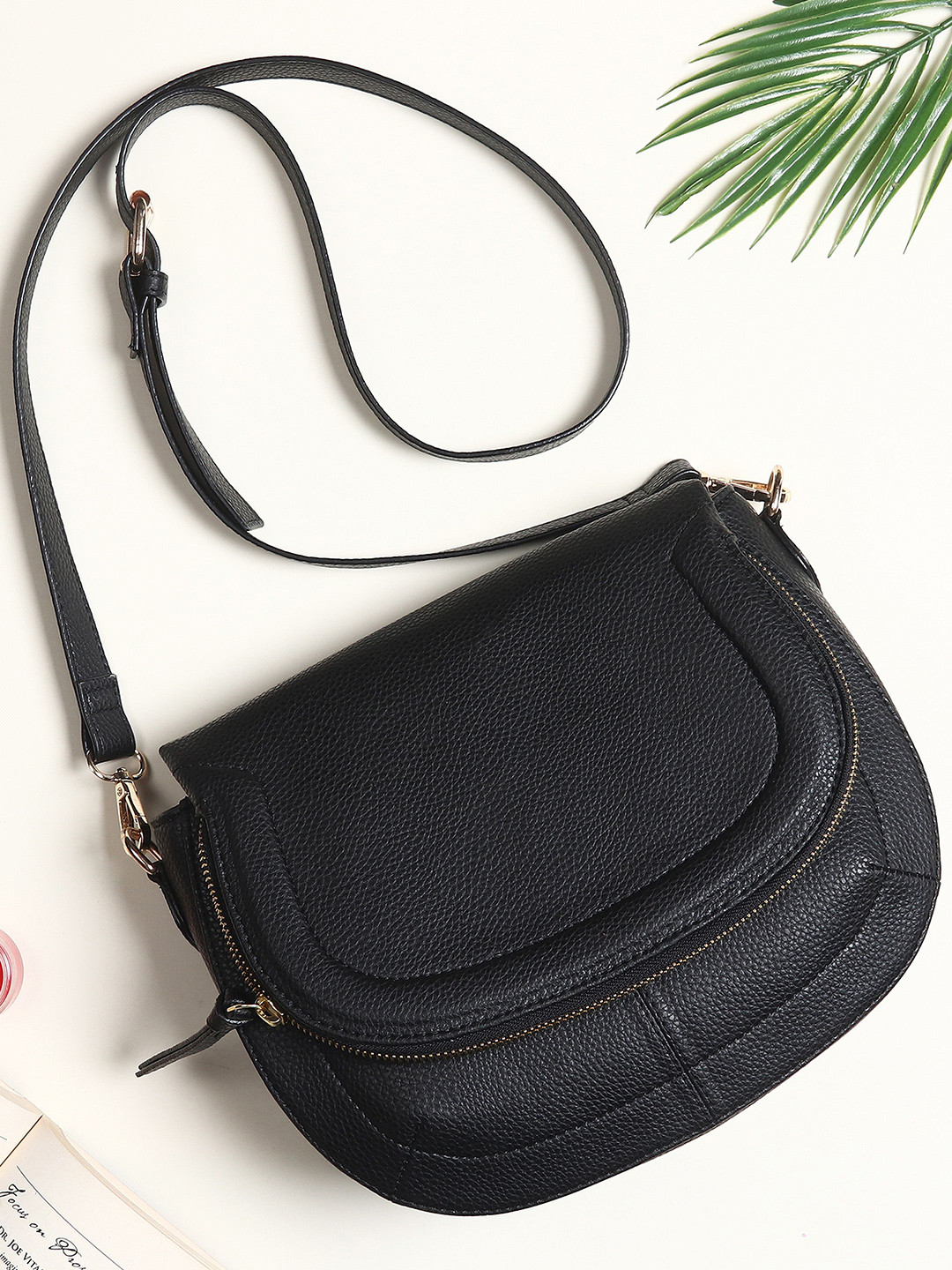 White Lily Women PU Structured Hobo Bag with Fringed