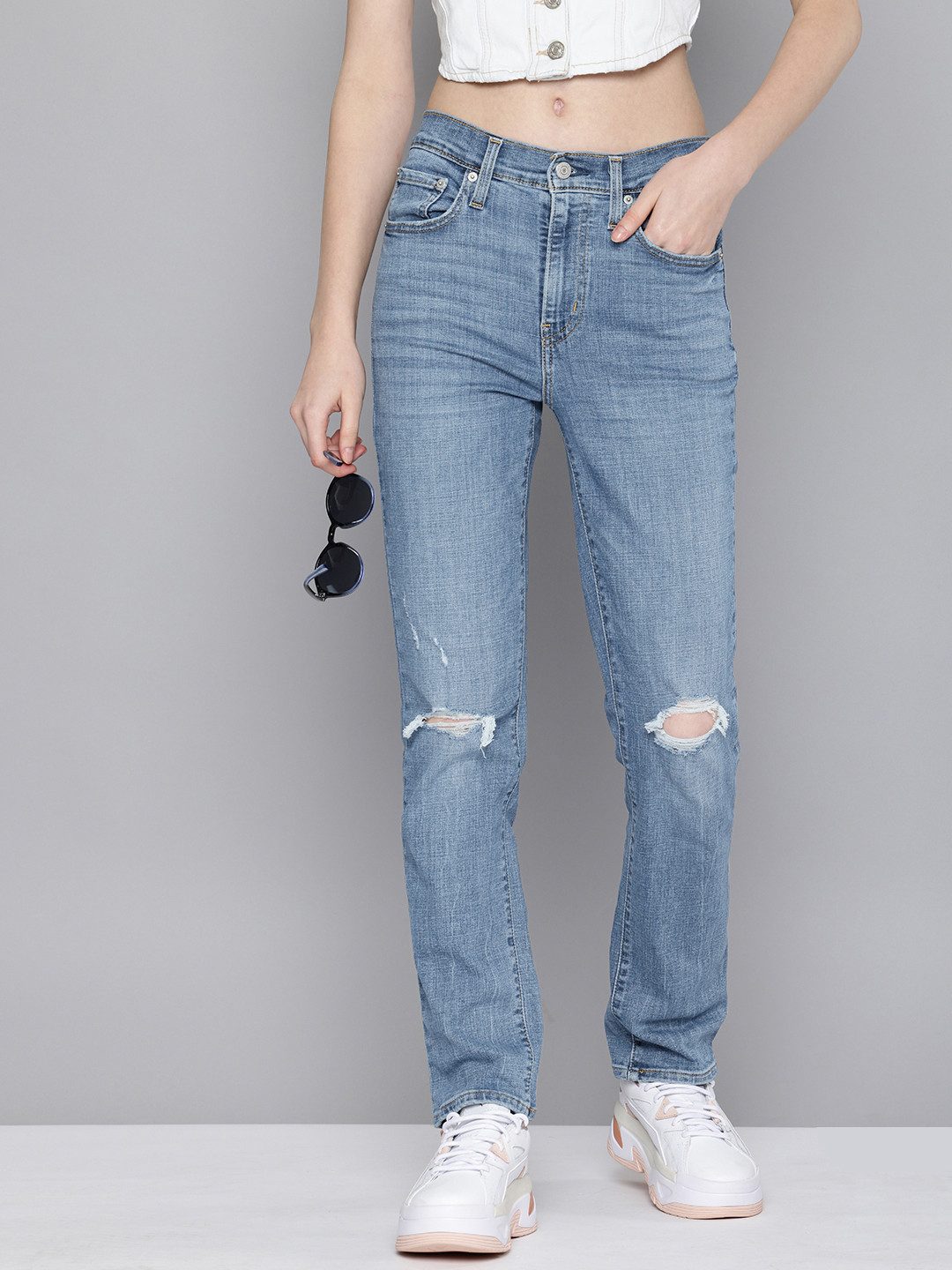 Levis Women 724 High-Rise Mildly Distressed Heavy Fade Stretchable Slim Fit Jeans