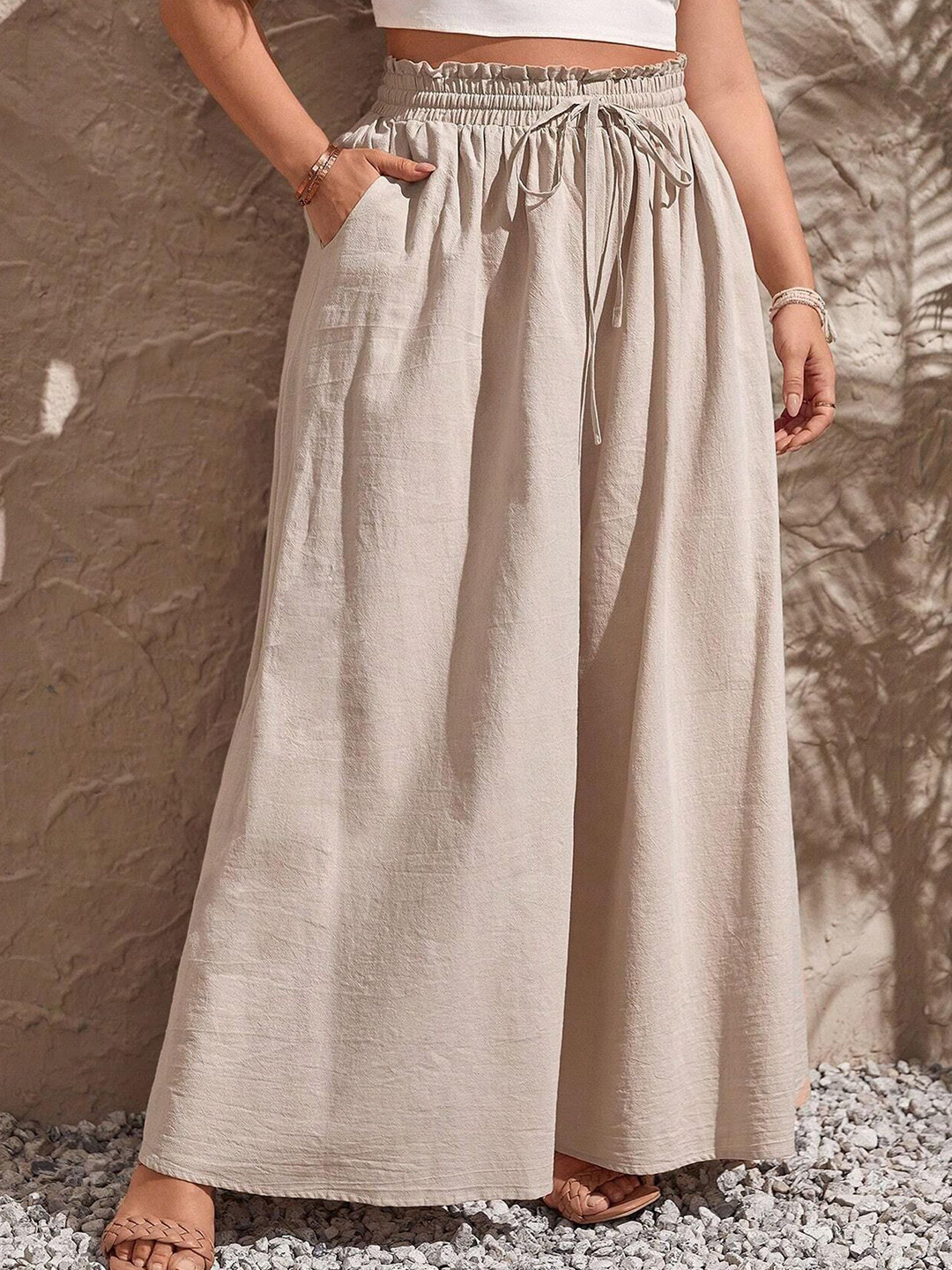 LULU & SKY Women Solid Mid Rise Wide Leg Knitted Western Palazzos