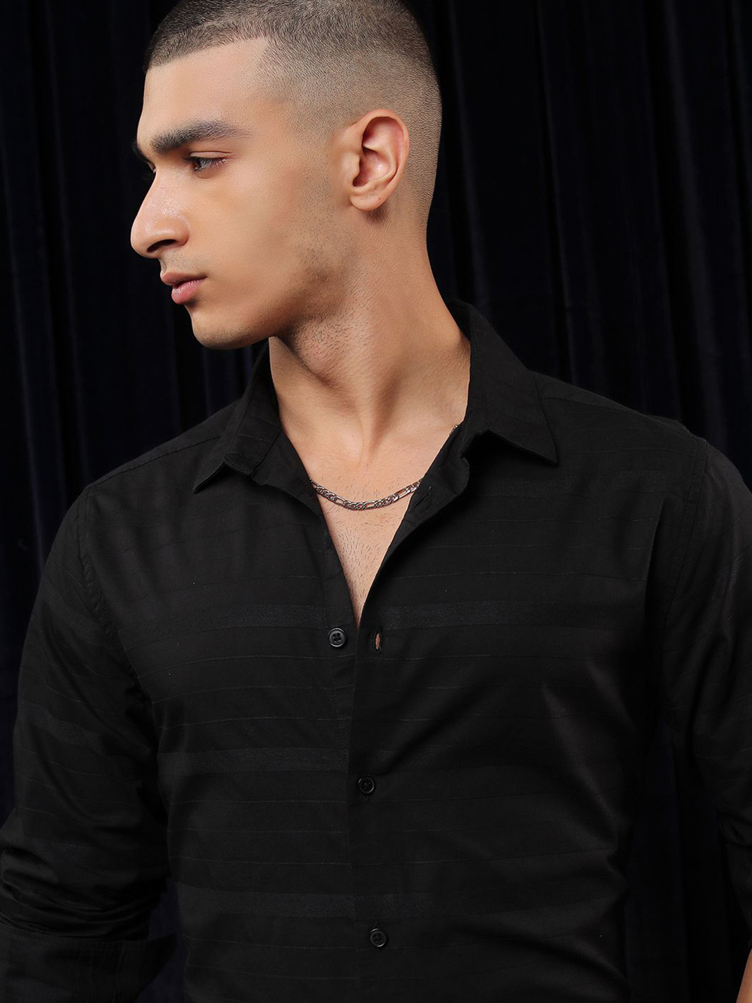 HIGHLANDER Men Horizontal Striped PatternedSlim Fit Shirt