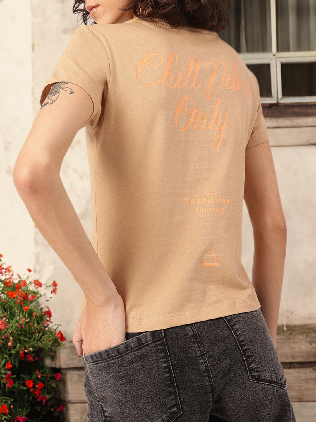 DressBerry Graphic Relaxed Fit T-shirt