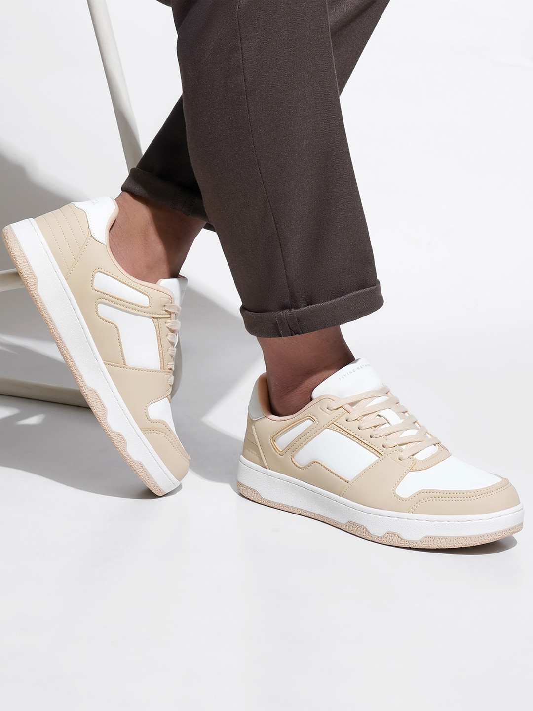 Flying Machine Men Colourblocked CRESPO Sneakers