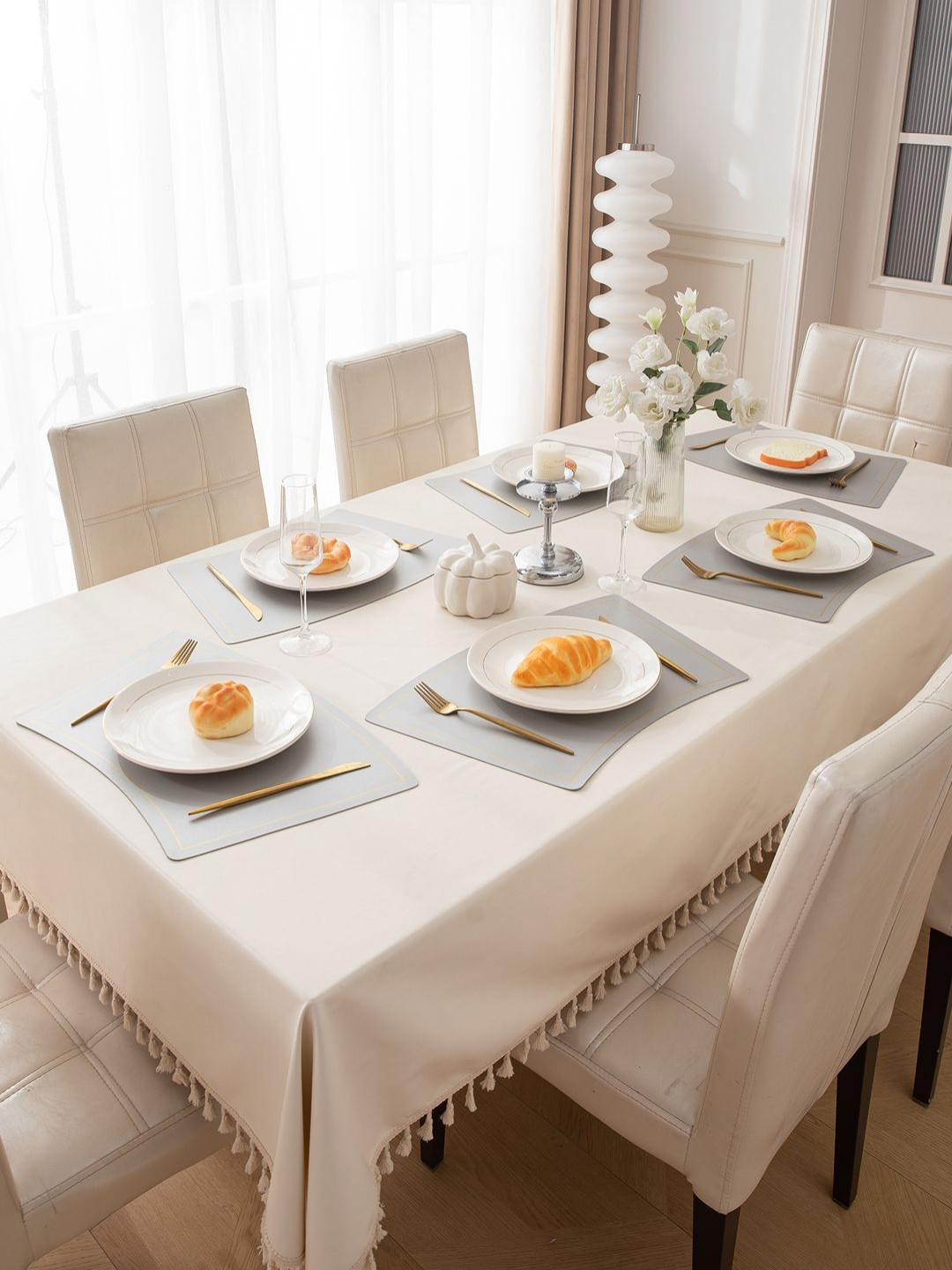 HOKIPO Grey 6 Pieces Waterproof Curved Table Placemats