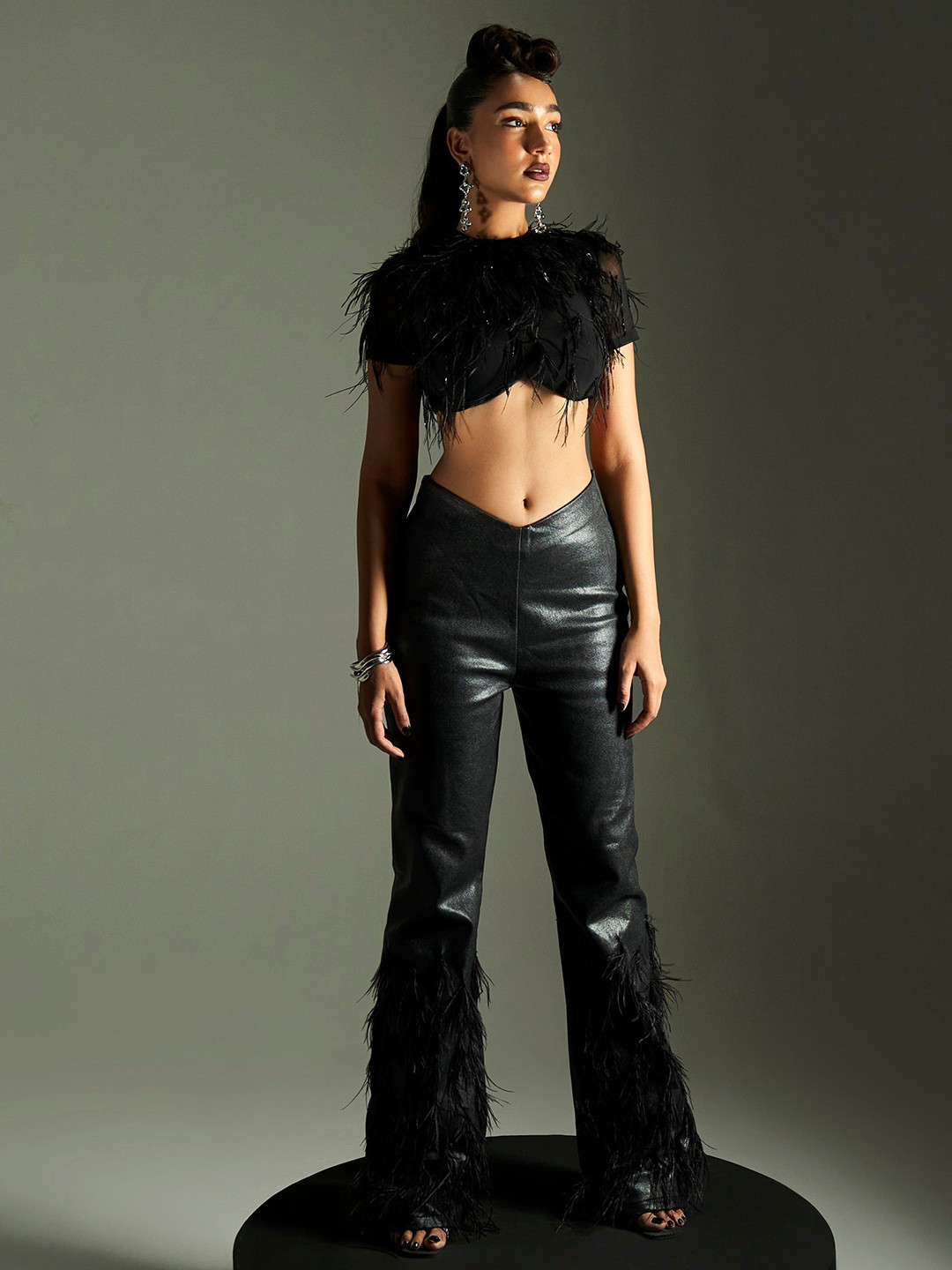 Lea Clothing Co. Women Solid Fringed Cap Sleeves Blouson Top