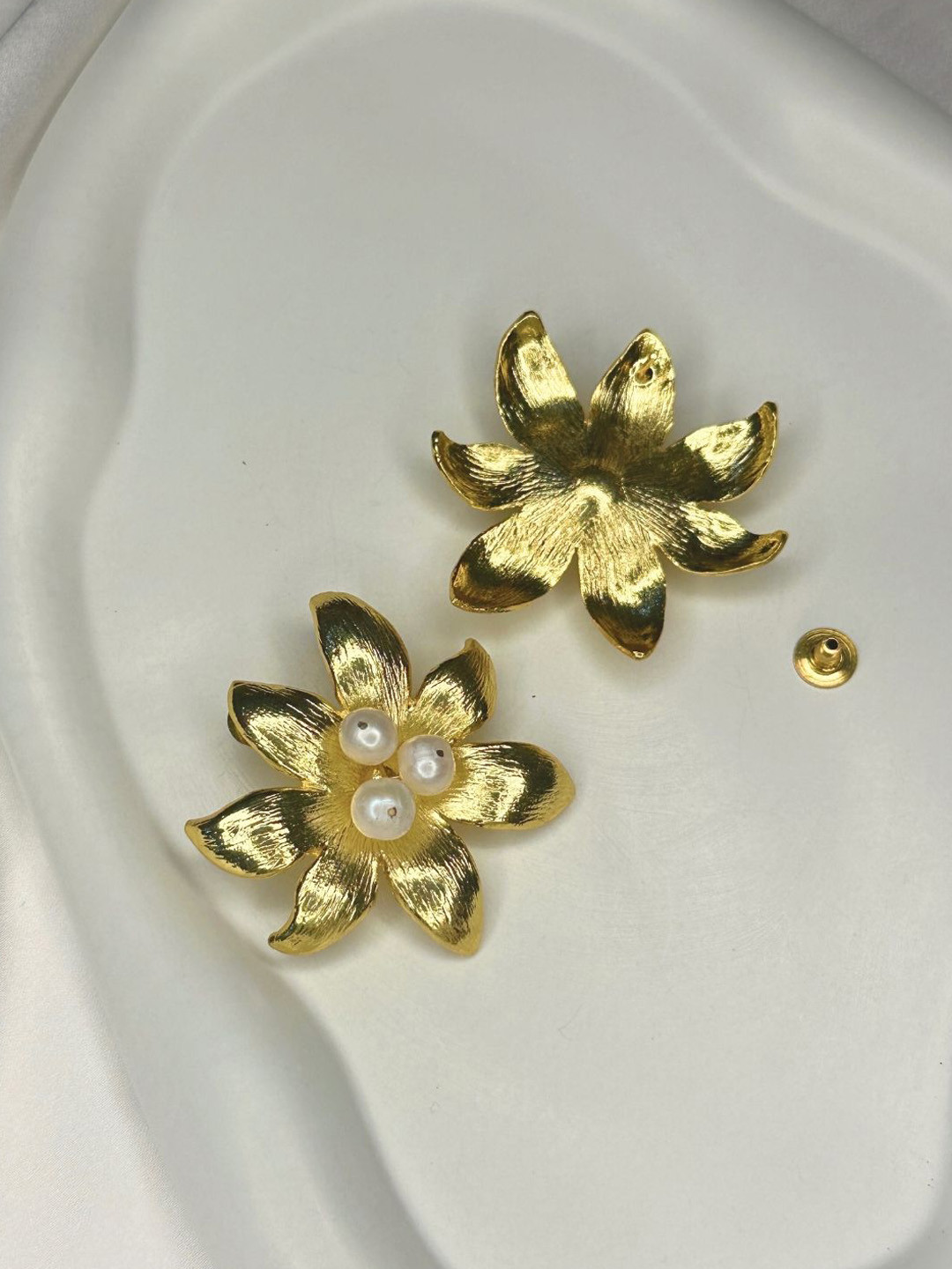 nihiraa Corolla Gold-Plated Pearls Beaded Floral Studs