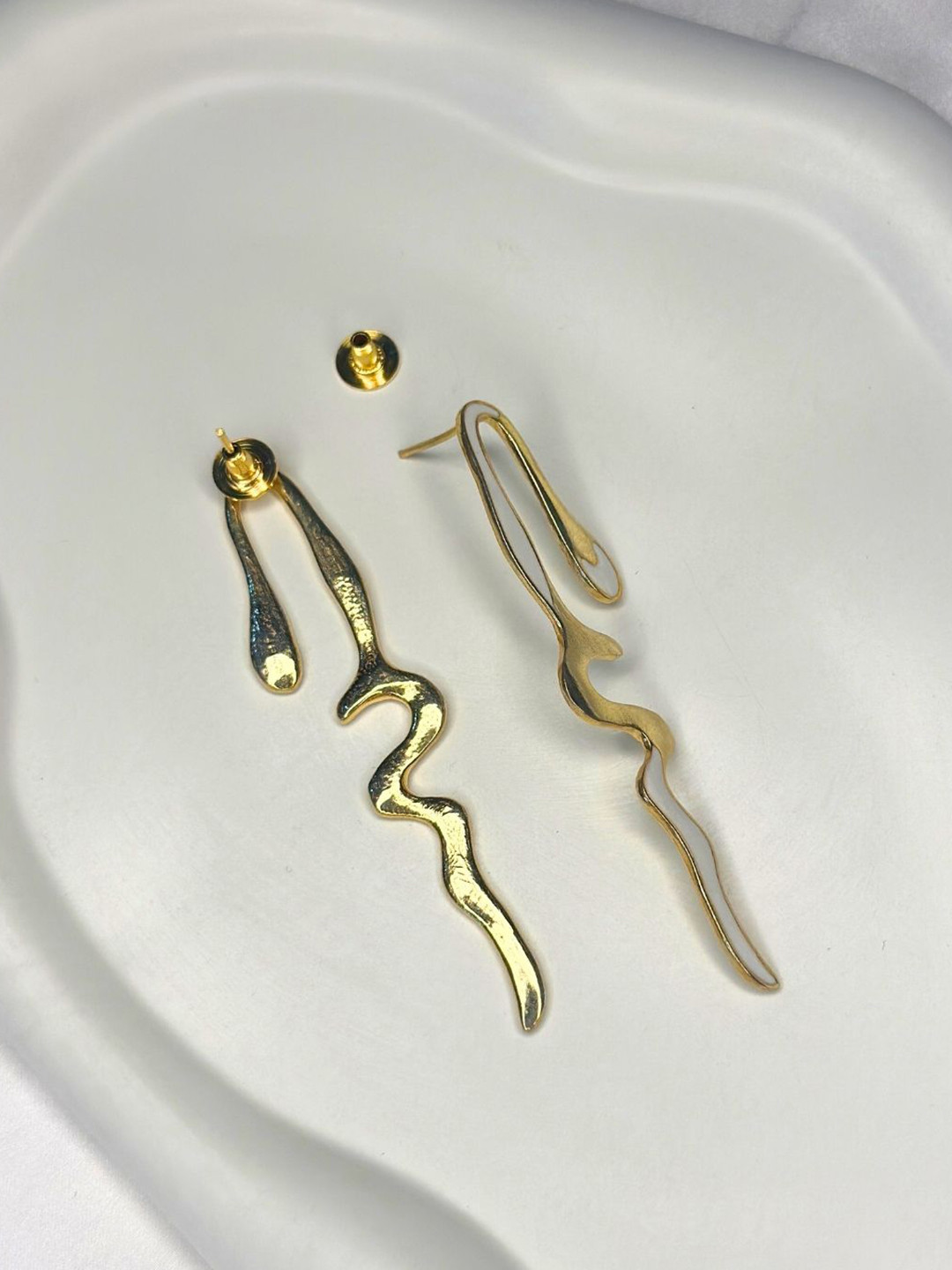nihiraa Artsy Gold-Plated Contemporary Drop Earrings