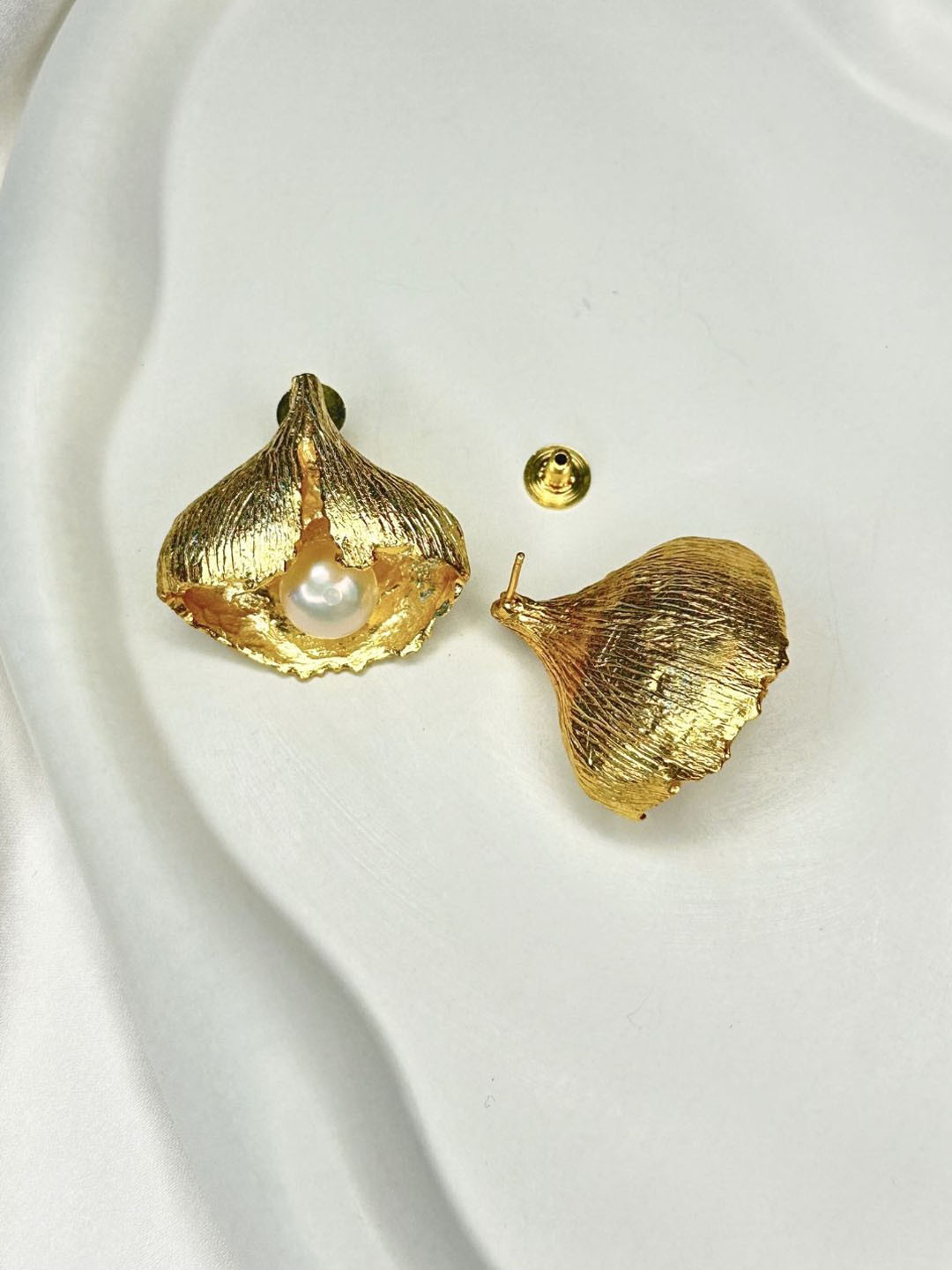 nihiraa Coastal Gold-Plated Pearls Beaded Contemporary Studs