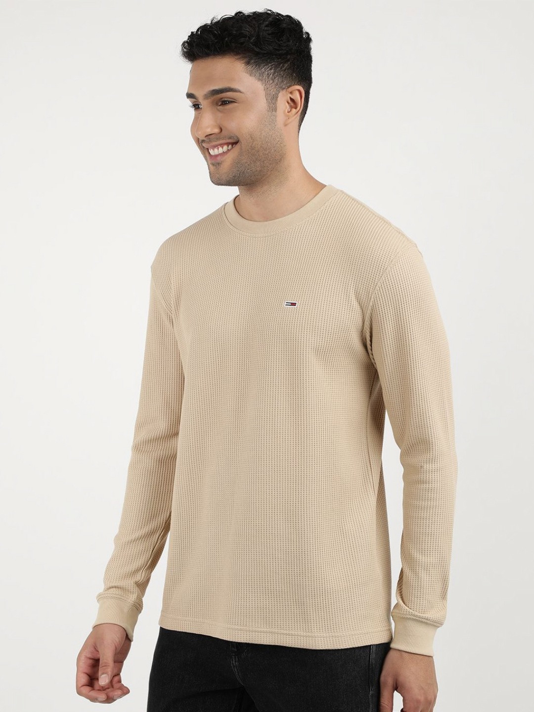 Tommy Hilfiger Men Round NeckT-shirt