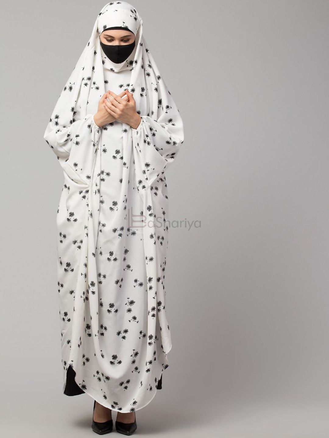 MUSHKIYA Women Printed Abaya With Hijab Buqas