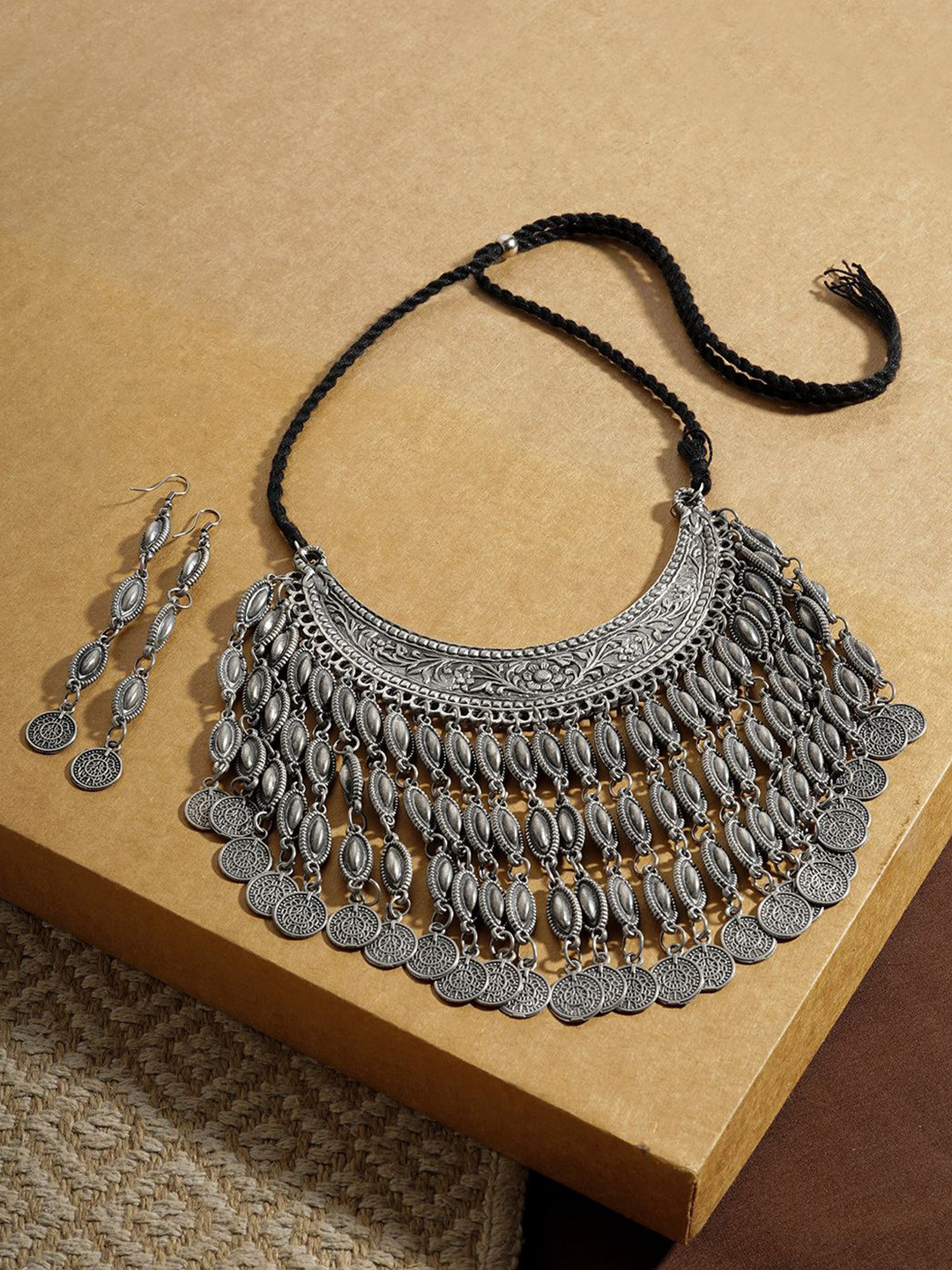 TEEJH Rivaaz Silver Oxidized Jewellery Set