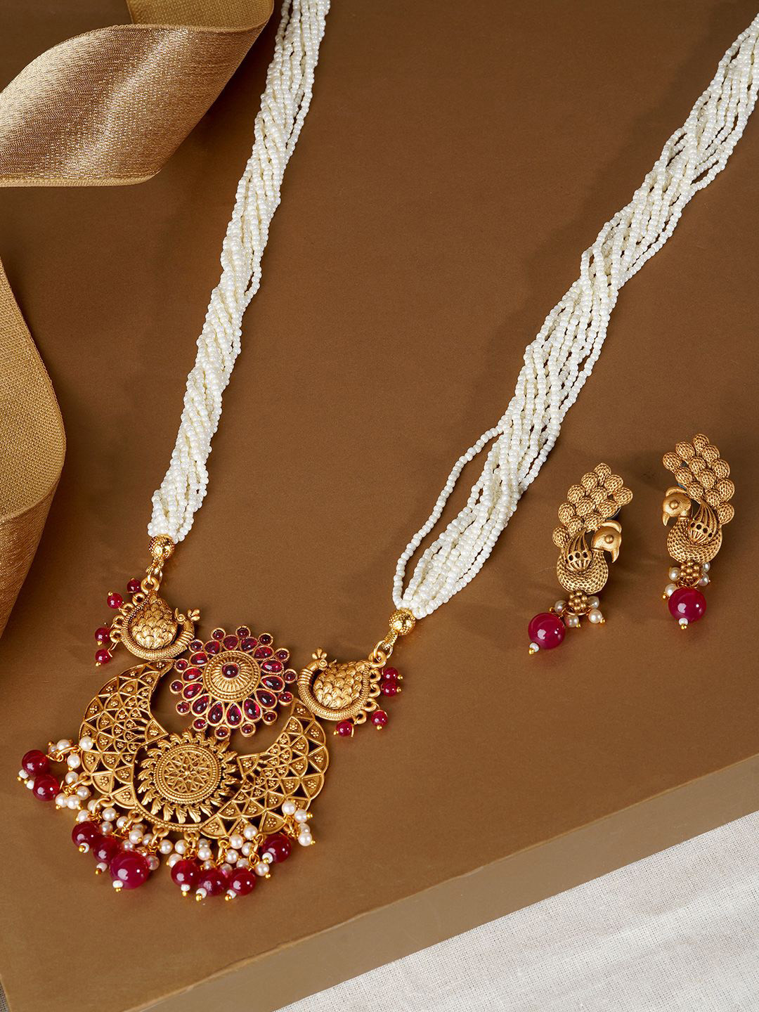 TEEJH Holkar Stone Studded & Beaded Jewellery Set