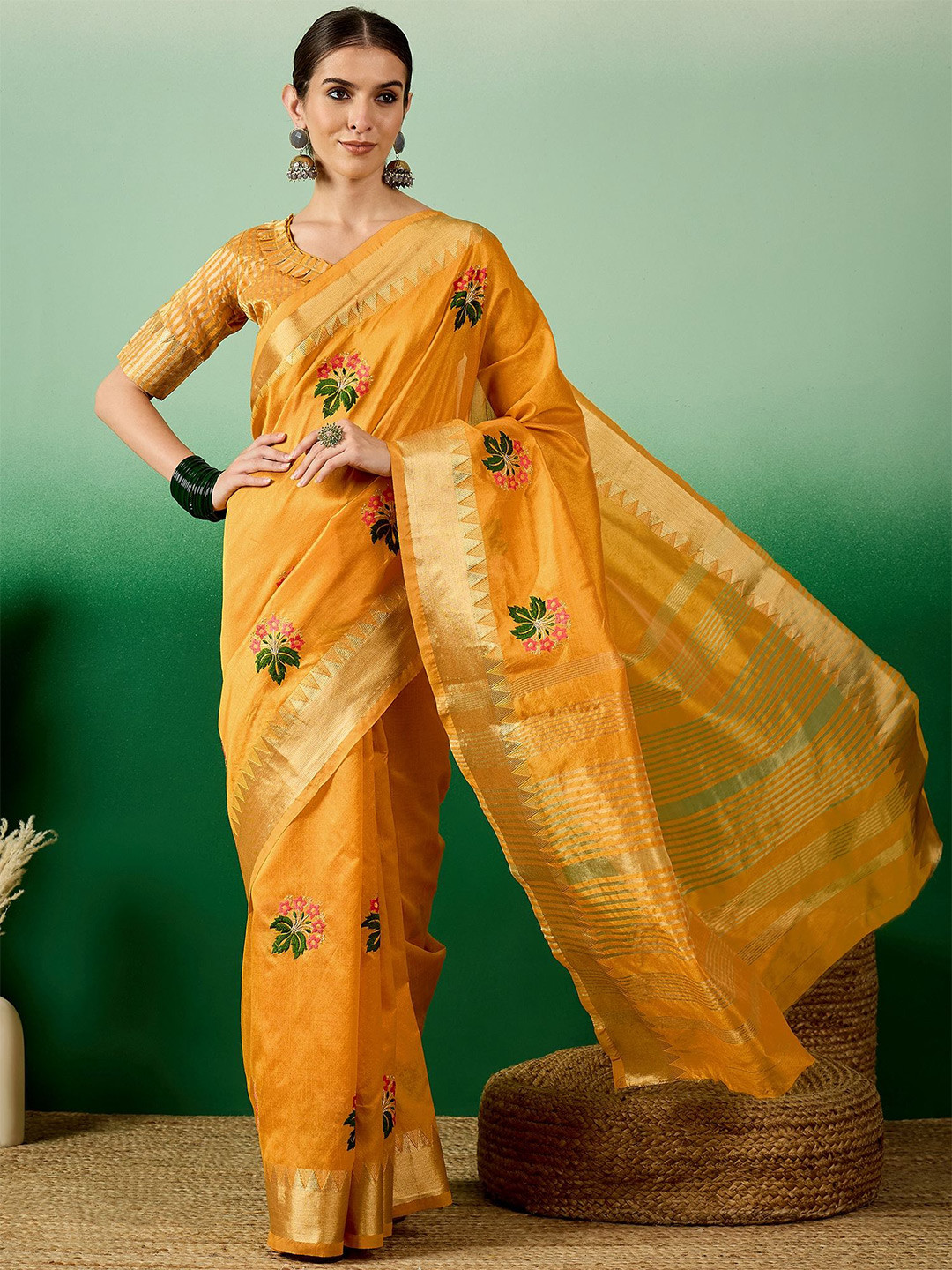 KAVINDI Ethnic Motifs Heavy Work Saree