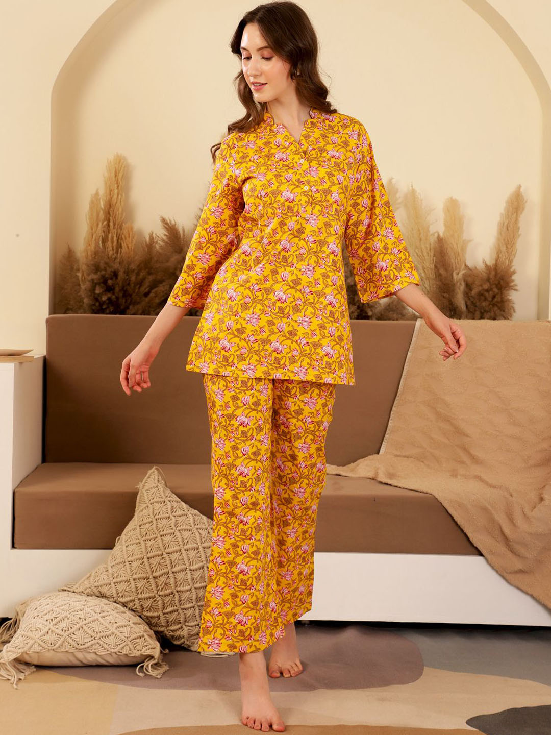 SANSKRUTIHOMES Women Printed Pyjamas and Kurti Night suit