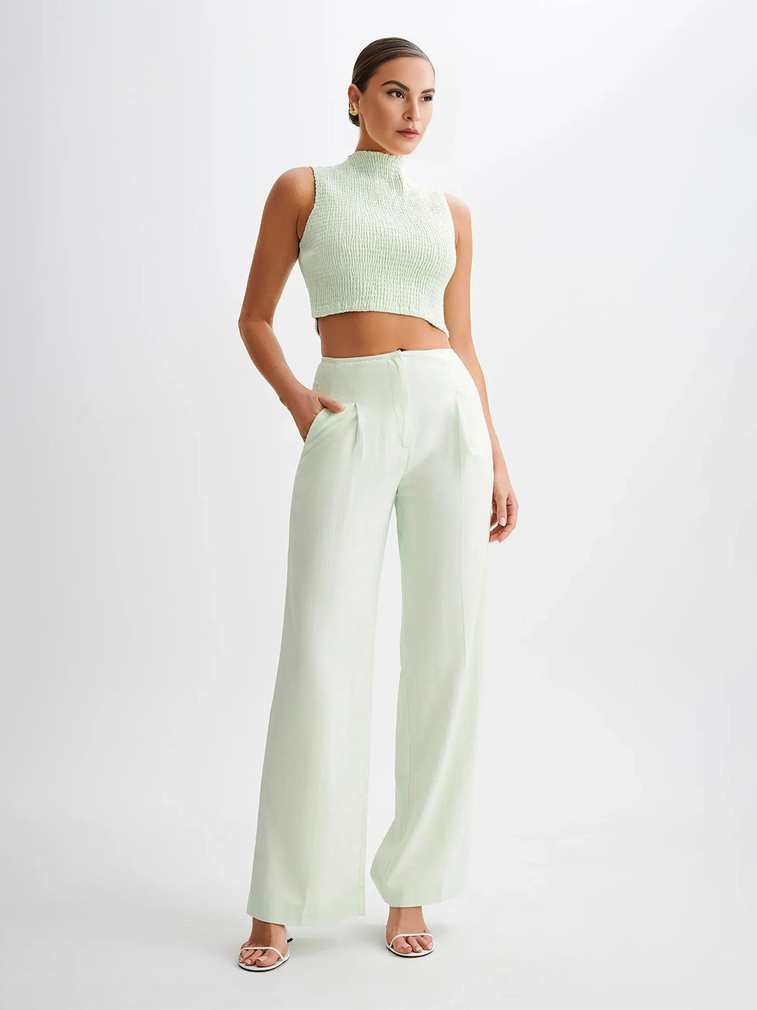 Bee Boe Linen Crop Top