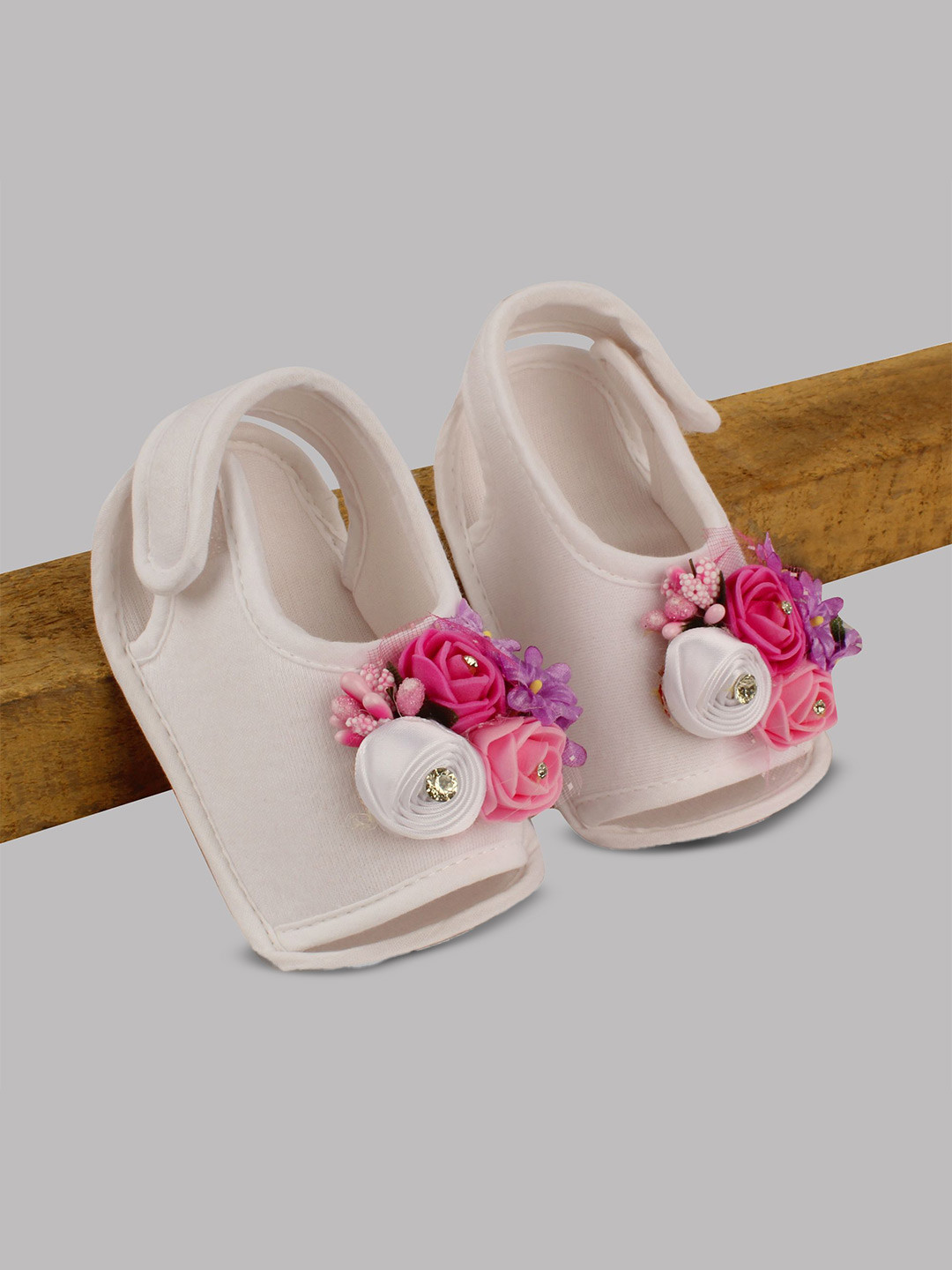 BAESD Girls Applique Cotton Bootie