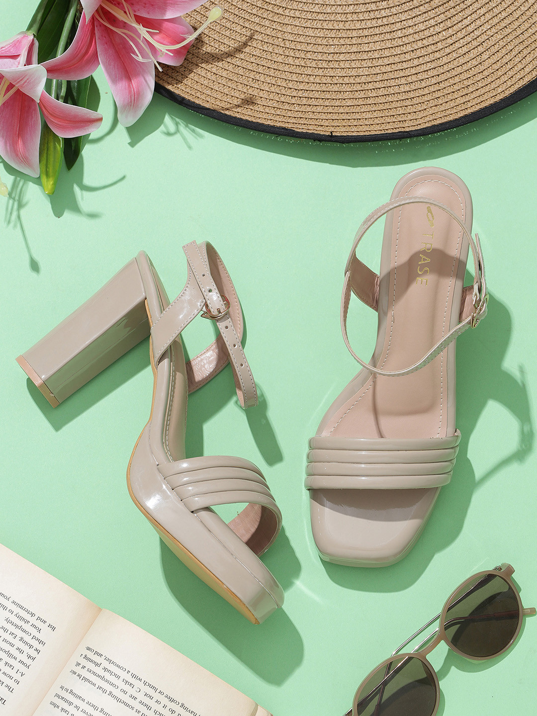 TRASE Women Block Heel Sandals