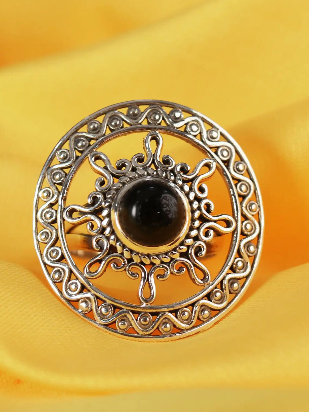 Exotic India Black Onyx Stone Sun-Design Round Sterling Silver Ring