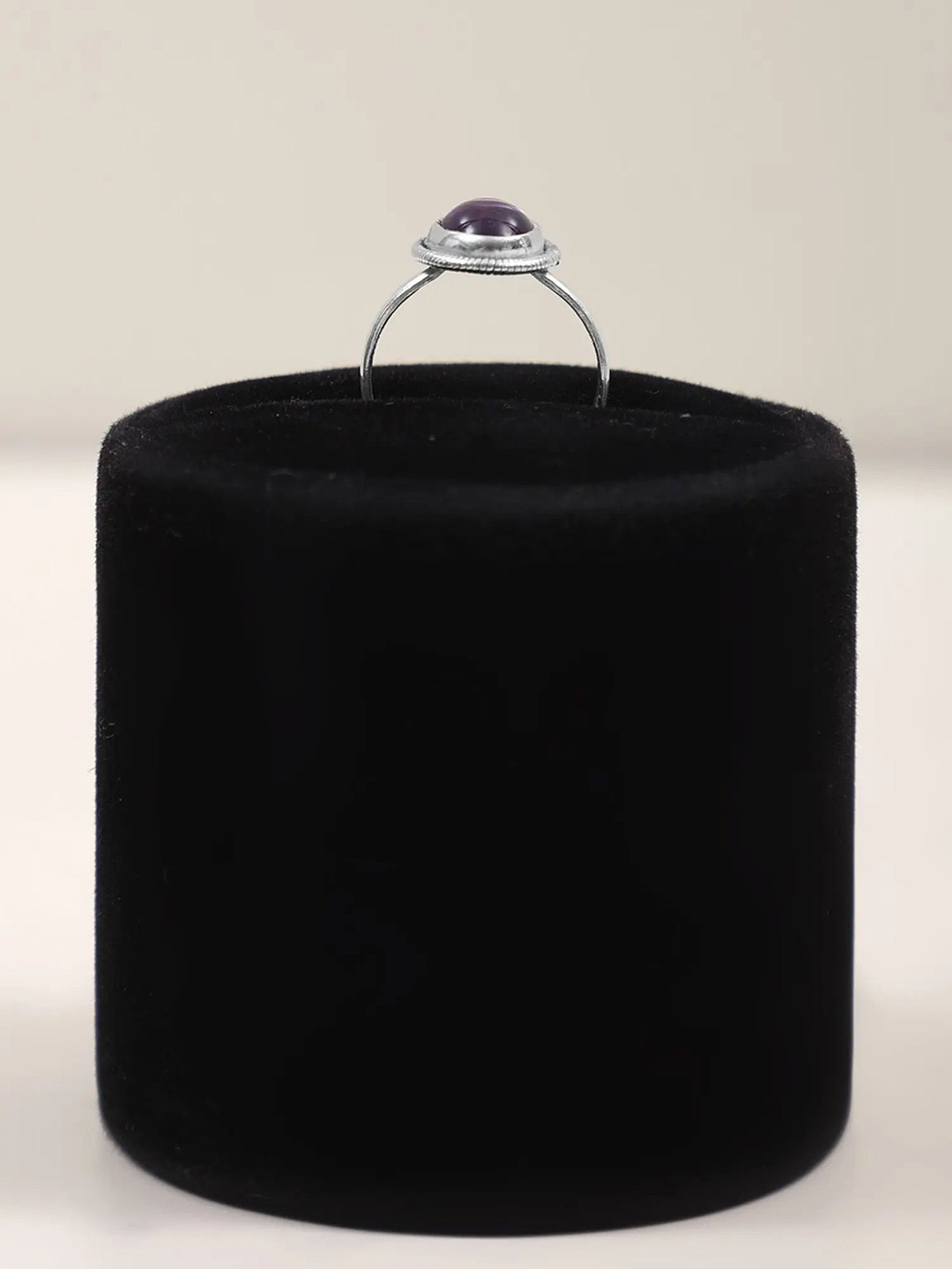 Exotic India Amethyst Gemstone Oval Shape Sterling Silver Designer Ring