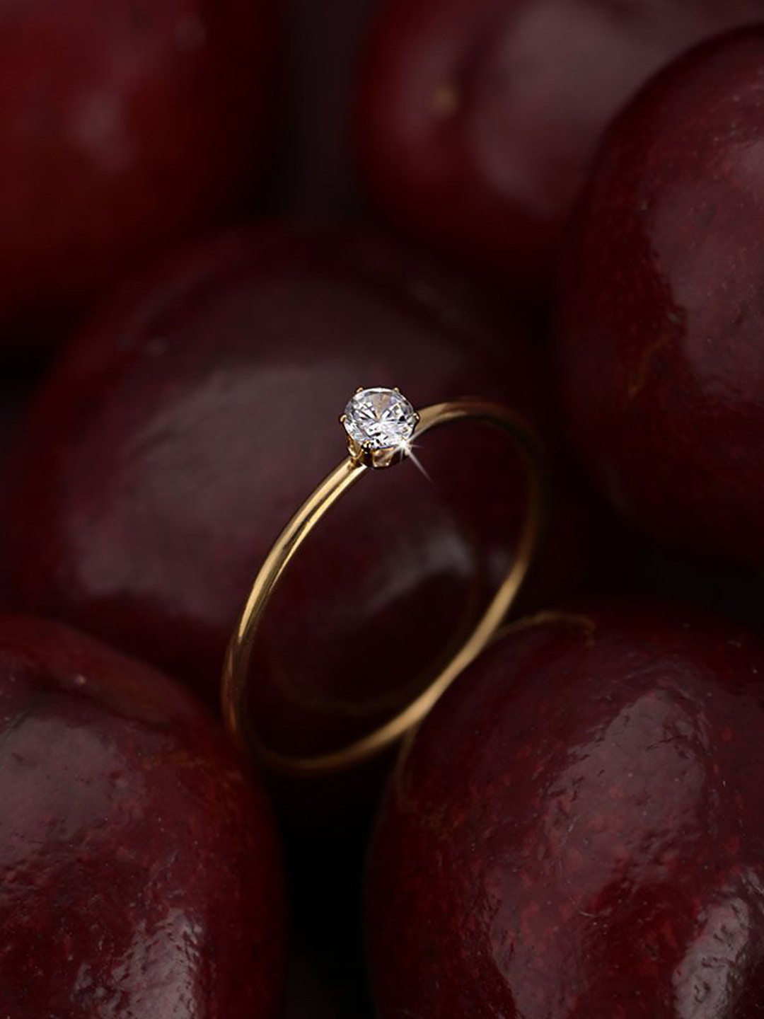 PALMONAS Mini Solitaire Gold-Plated CZ Studded Finger Ring