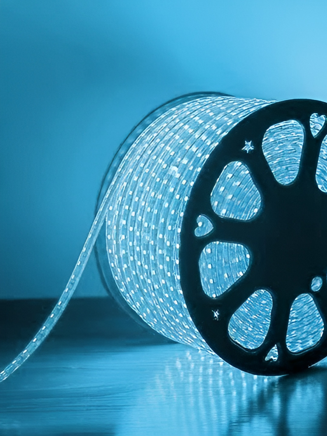 ENORMITY Transparent Rice Shape LED String Lights