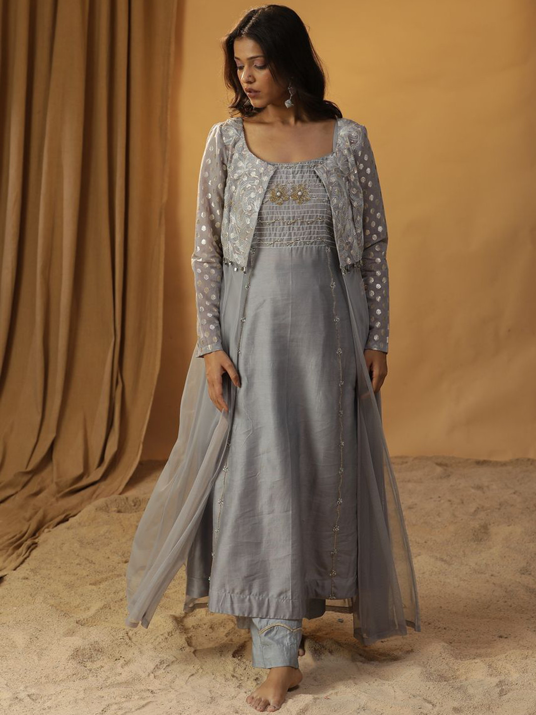 ARPITA SULAKSHANA Yoke Design Sleeveless Chanderi Silk A-Line Kurta With Trousers & Jacket