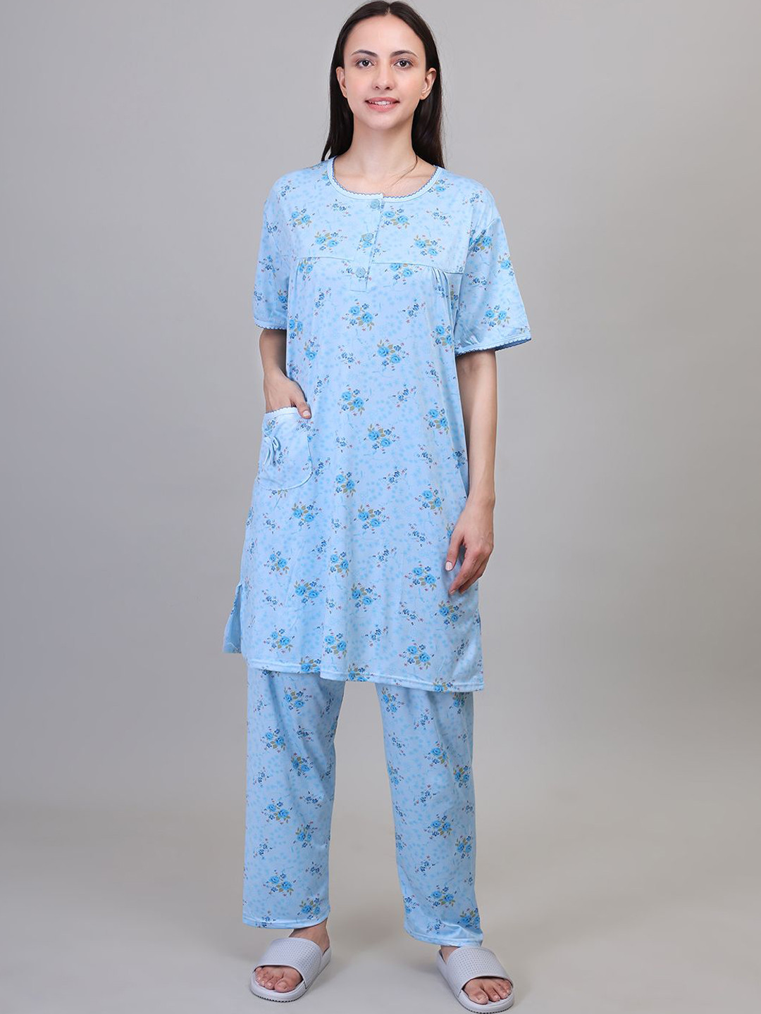 Camey Women Printed Round Neck Short Sleeves Tops and Pyjamas Night suits