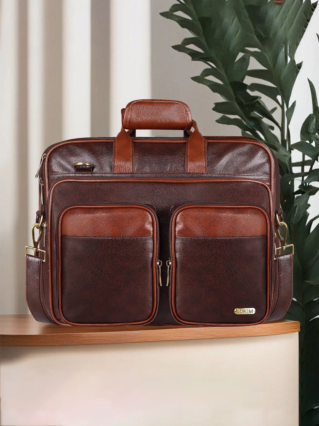 LOREM Messenger Synthetic Bag 28 L