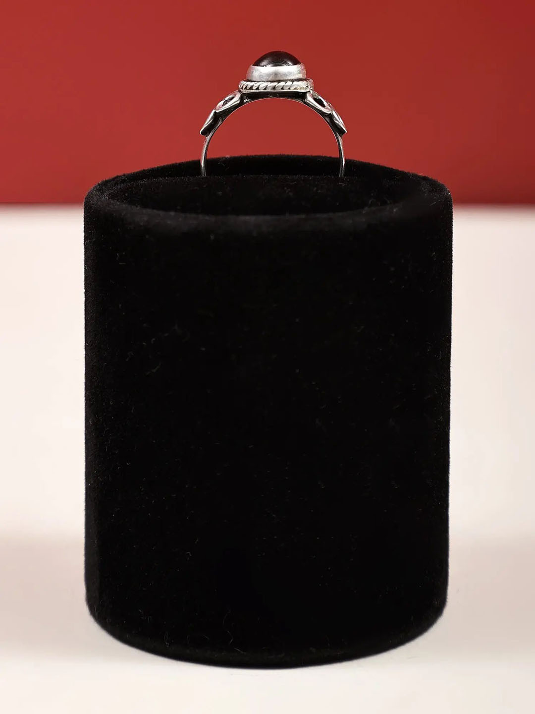 Exotic India Black Onyx Gemstone Oval Shape Designer Sterling Silver Ring