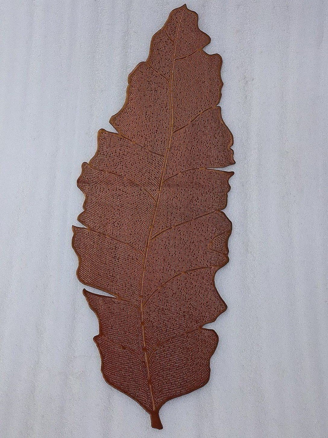 LooMantha Copper Toned Textured Kela Patta Table Runners