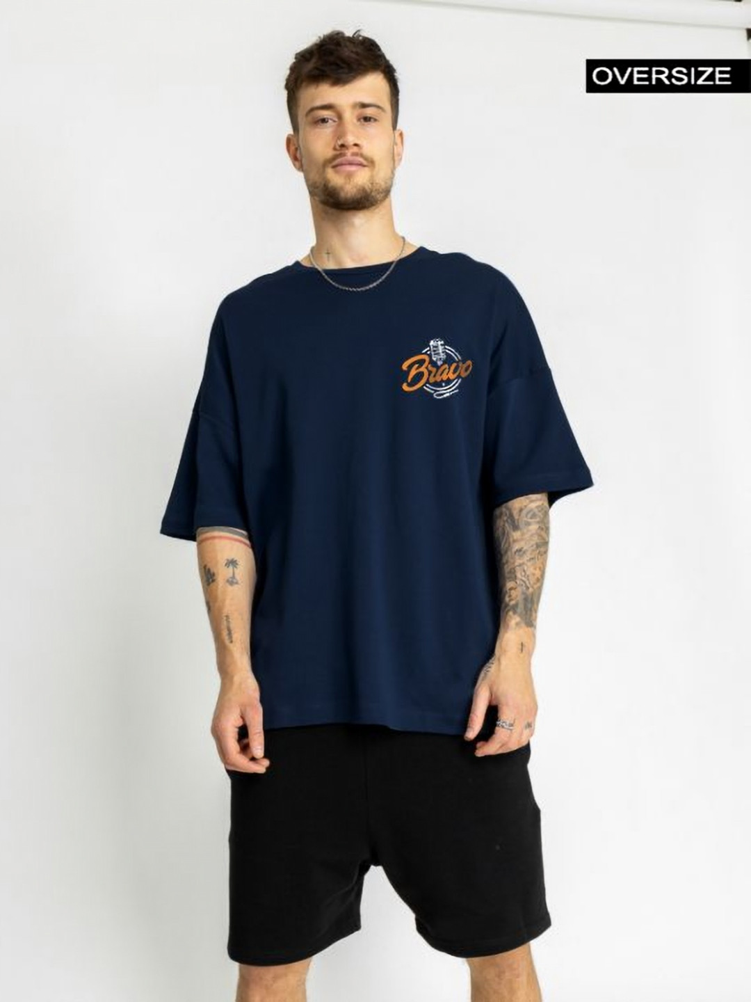 MISCHIEF MONKEY Men Henley Neck Applique T-shirt