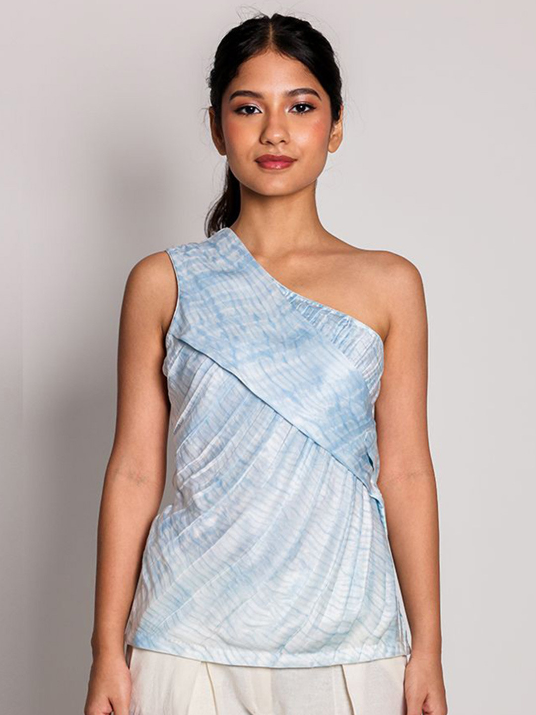 Arya Giri Women Printed One Shoulder Top