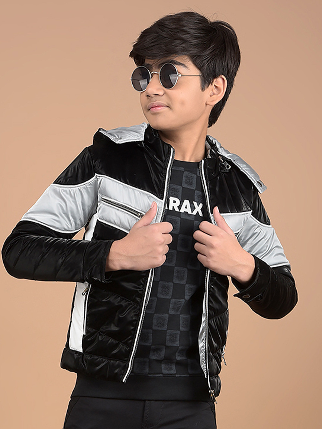 Crimsoune Club Boys Black Color-Blocked Lightweight Crop Padded Jacket