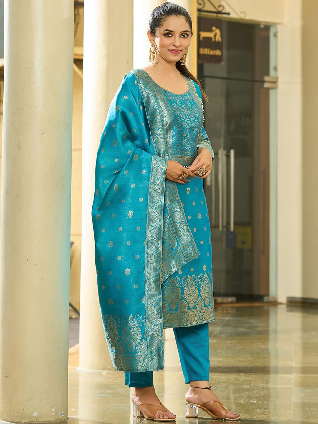 Kedar Fab Ethnic Motifs Woven Design Jacquard Cotton Kurta with Trousers & Dupatte