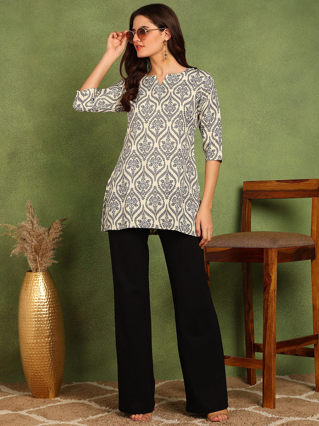 DSK STUDIO Floral Printed Kurti