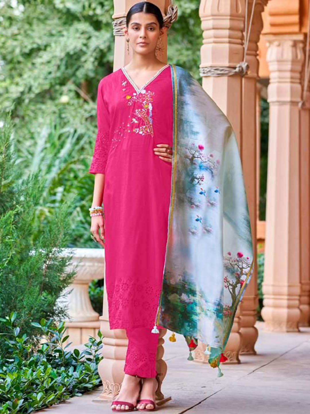 MITTOO Ethnic Motifs Printed V-Neck Pure Silk Straight Kurta With Trousers & Dupatta