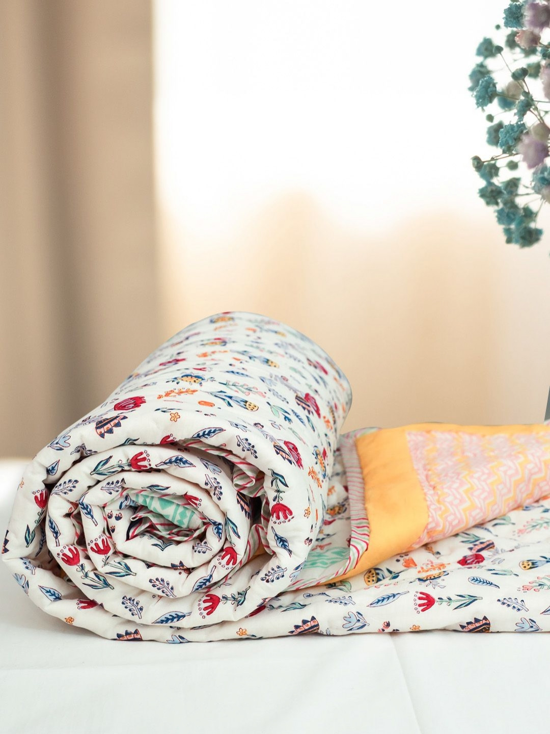 Baarno White & Red Floral 300 GSM Pure Cotton Double Bed Jaipuri Razai